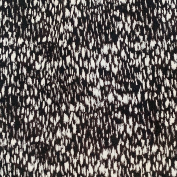 Joie Women's Black and White Patterned Top - Picture 4 of 5